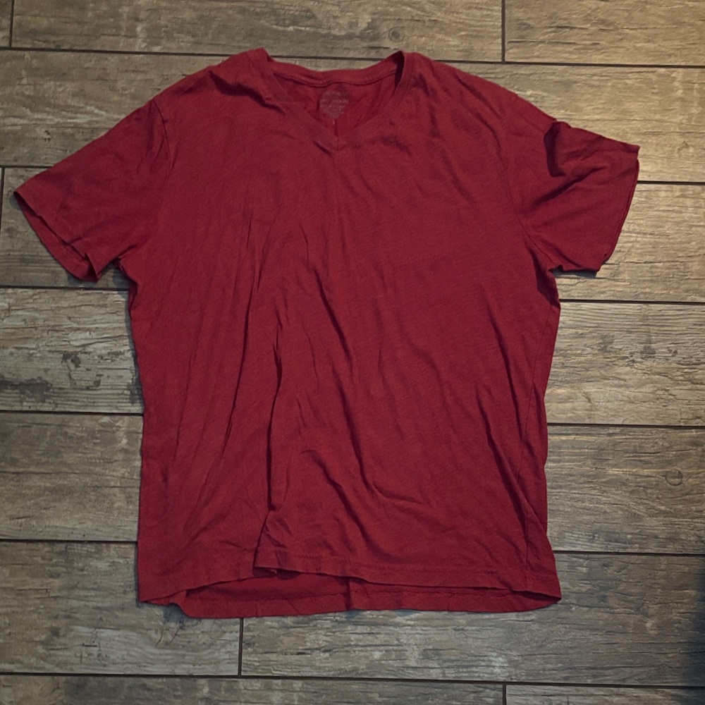 Banana Republic Rich Red Short Sleeve Tee